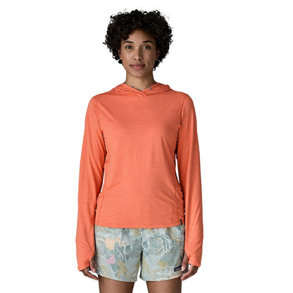 Patagonia W'S Cap Cool Sun Hoody Pullover in Pink Color