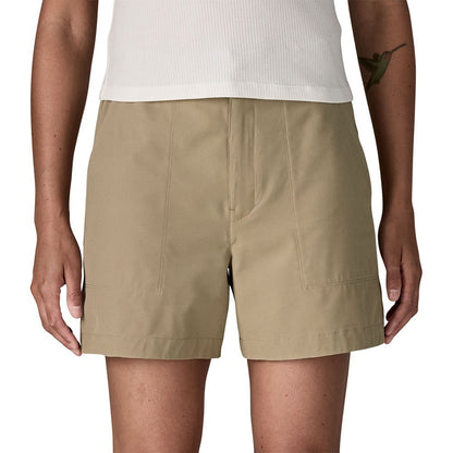 Patagonia W'S Roamwith Shorts in Grey Color