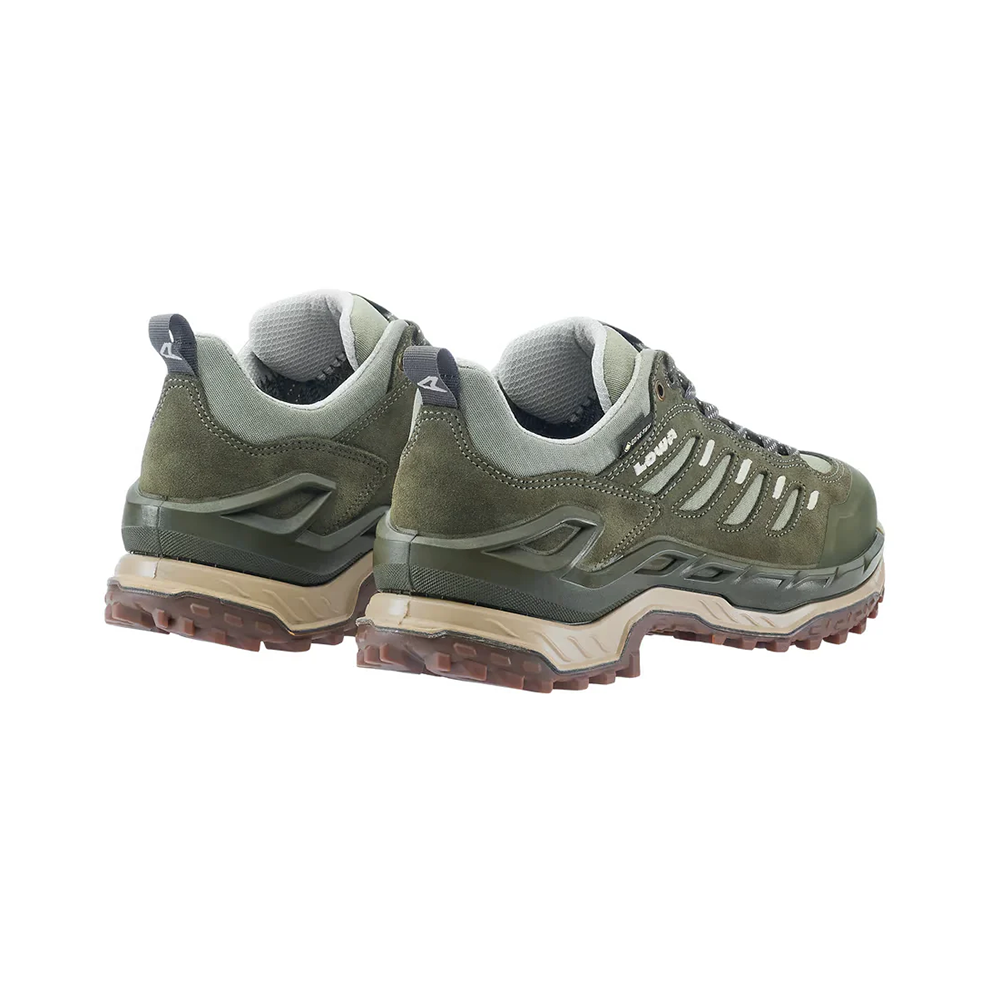 Lowa Innovo GORE-Tex Lo Ws Boots in Green Color