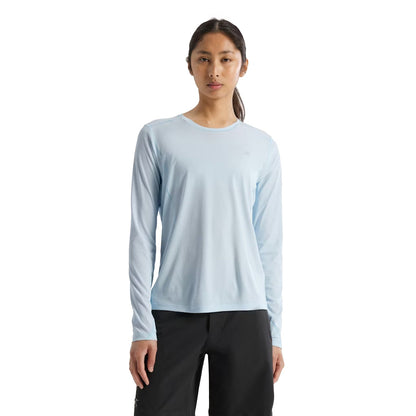 Arc'Teryx Sunna Crew Ls W Tops in Blue Color