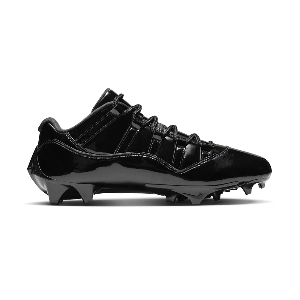Jordan 11 Low Td Fb Clea Football Cleats in Black Color