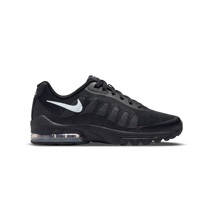 Nike Air Max Invigor Sneakers in Black Color