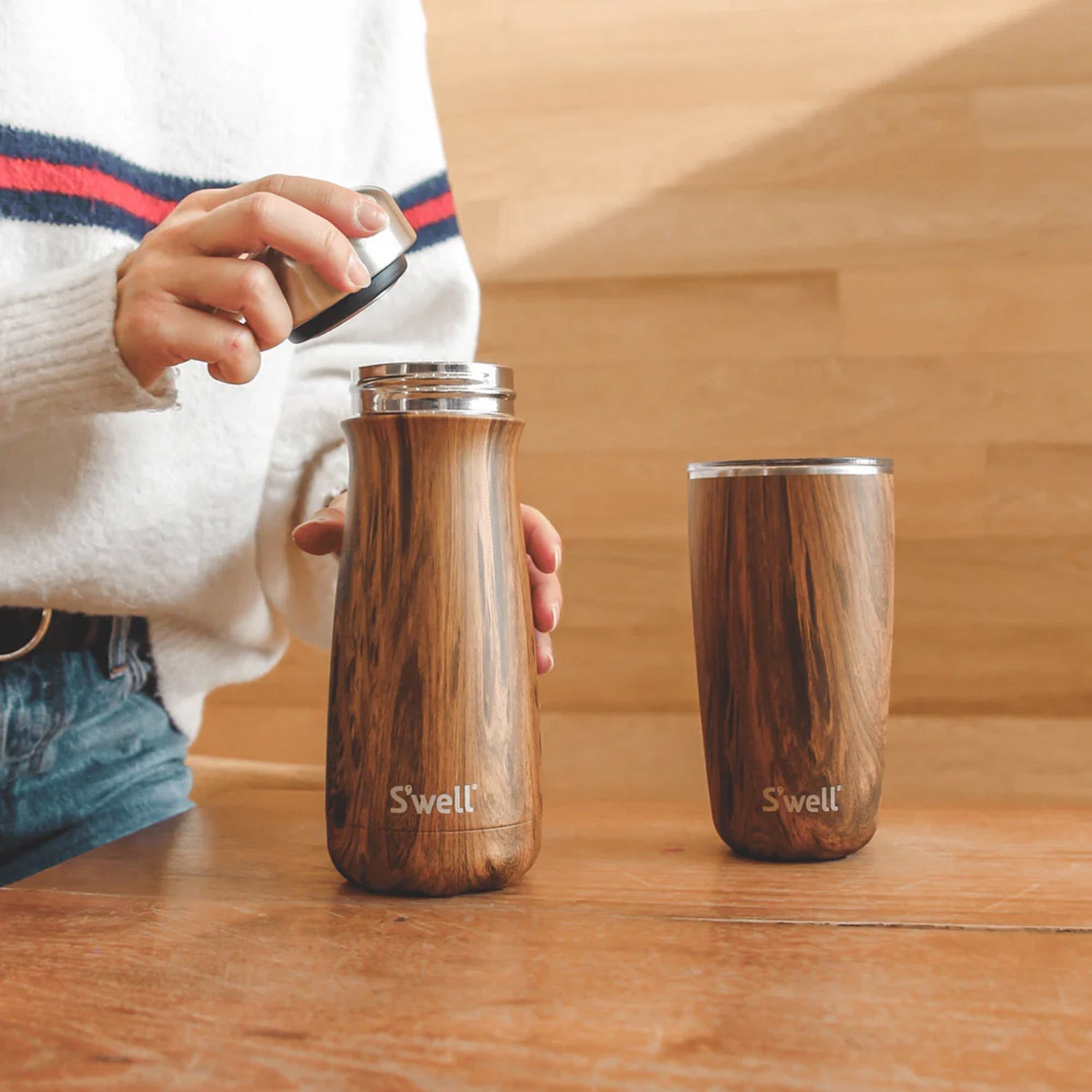 S'Well Teakwood Traveler 16 Oz Water Bottles in Brown Color