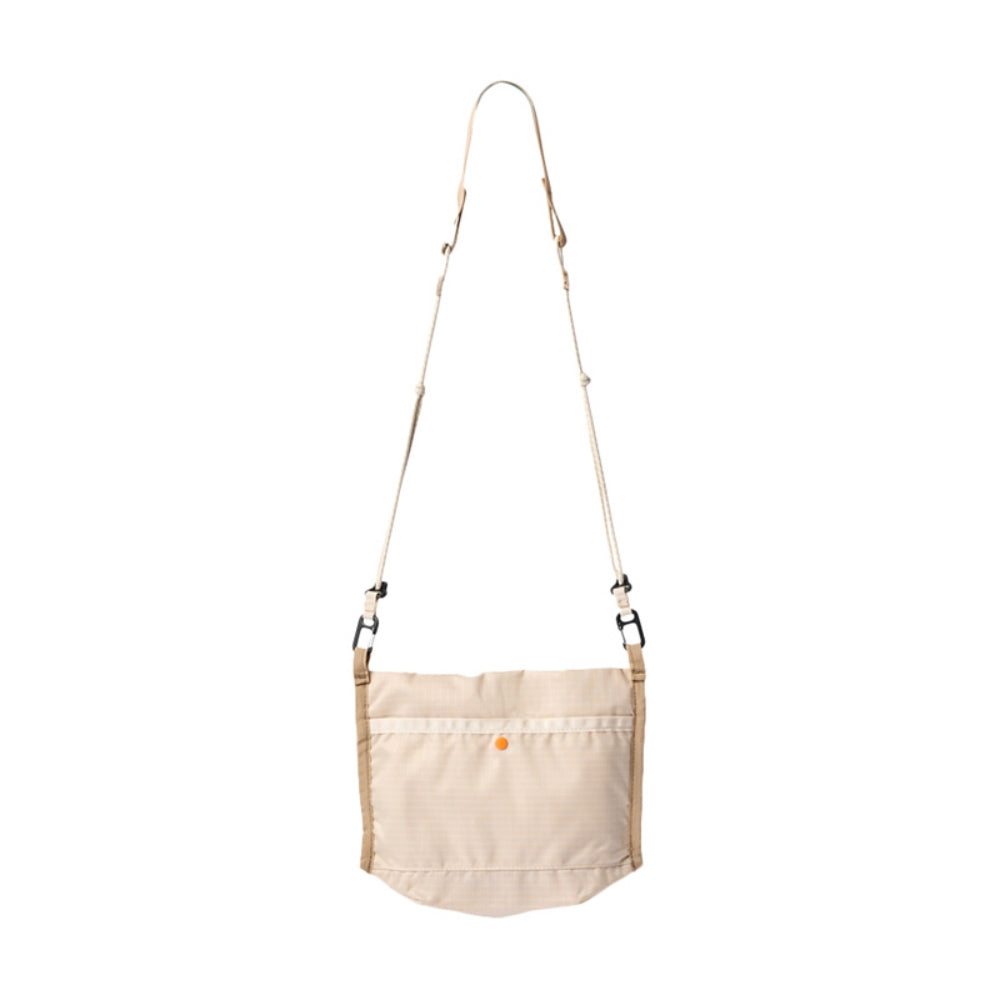 Cotopaxi Lista 2L Lightweight Bags in White Color