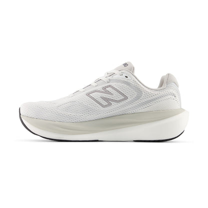 New Balance M 1080V15 Running Shoes in White Color