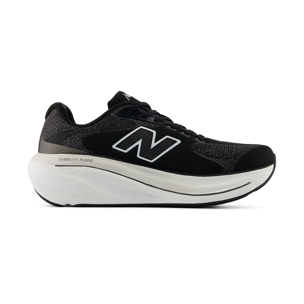 New Balance W 860V15 Running Shoes in White Color