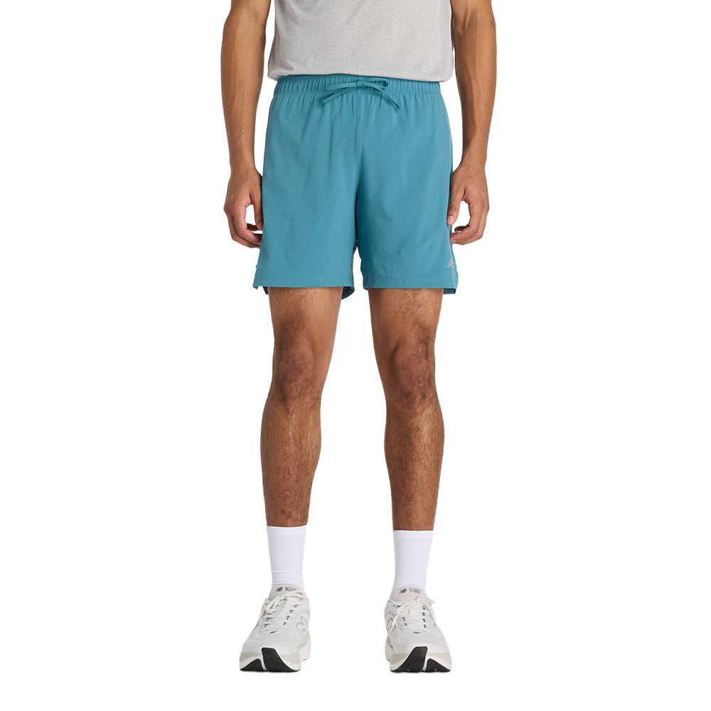 New Balance Rc Short 7 Shorts in Green Color