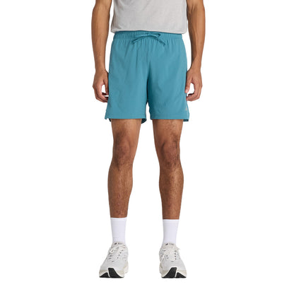 New Balance Rc Short 7 Shorts in Green Color