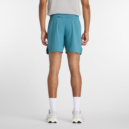 New Balance Rc Short 7 Shorts in Green Color