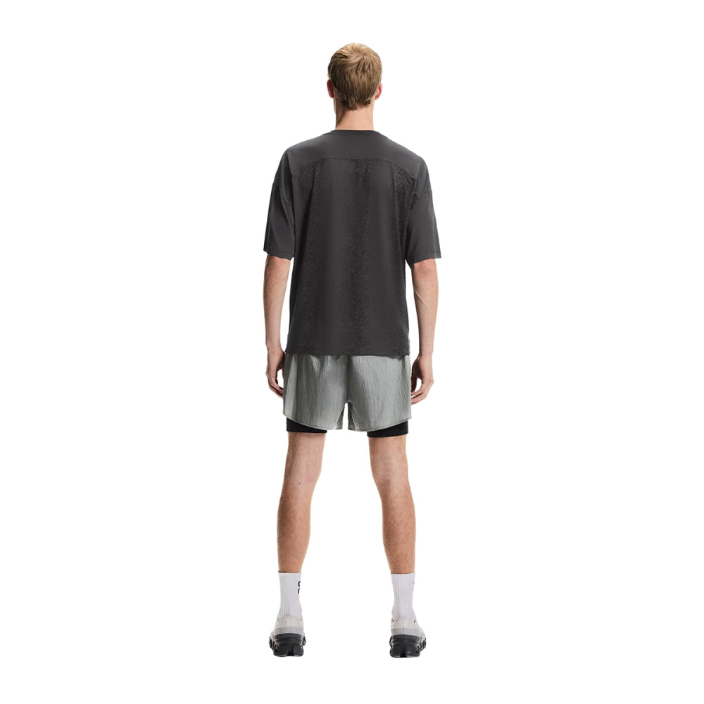 On Performance Volt-T Tops in Grey Color