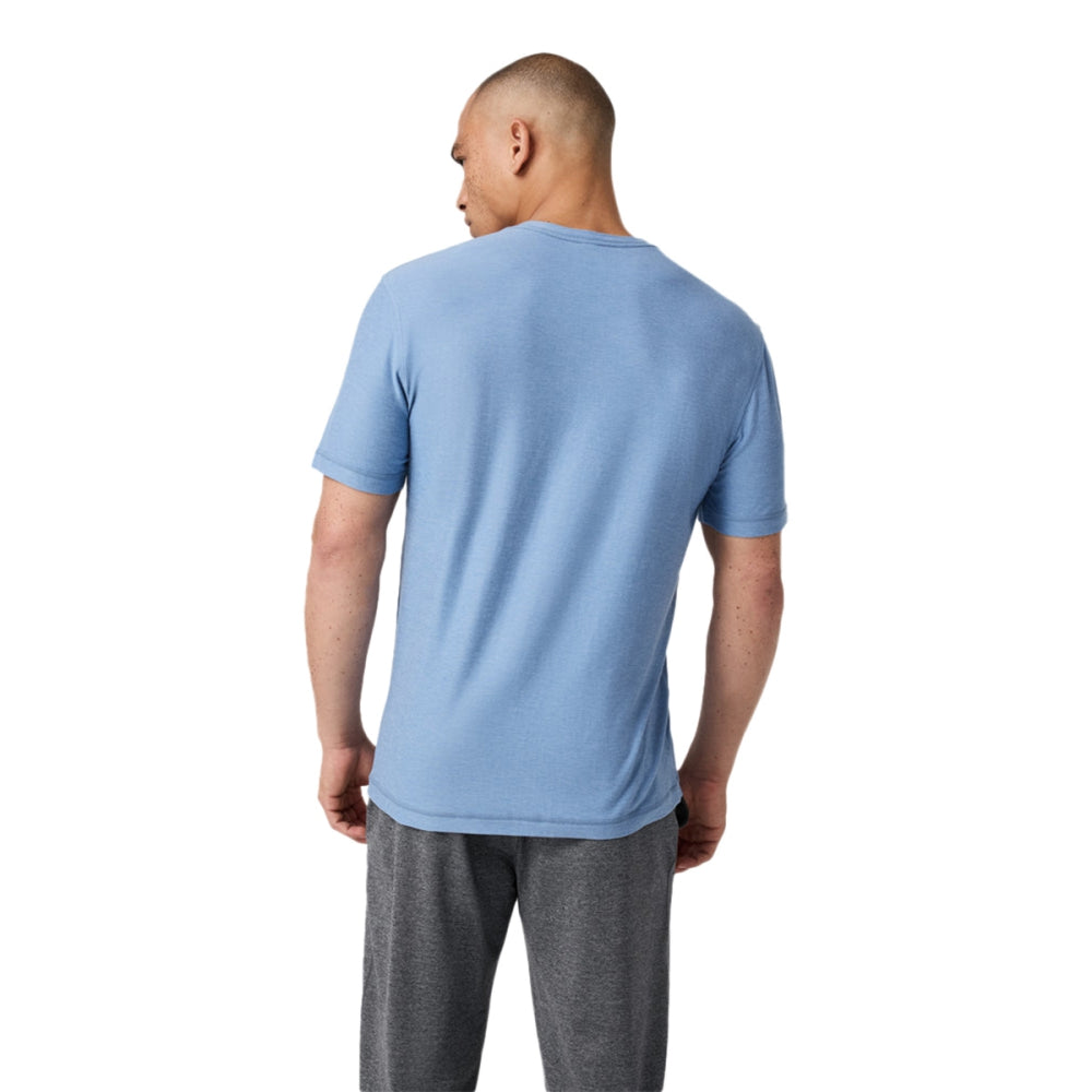 Vuori Strato Tech Tee Tops in Blue Color