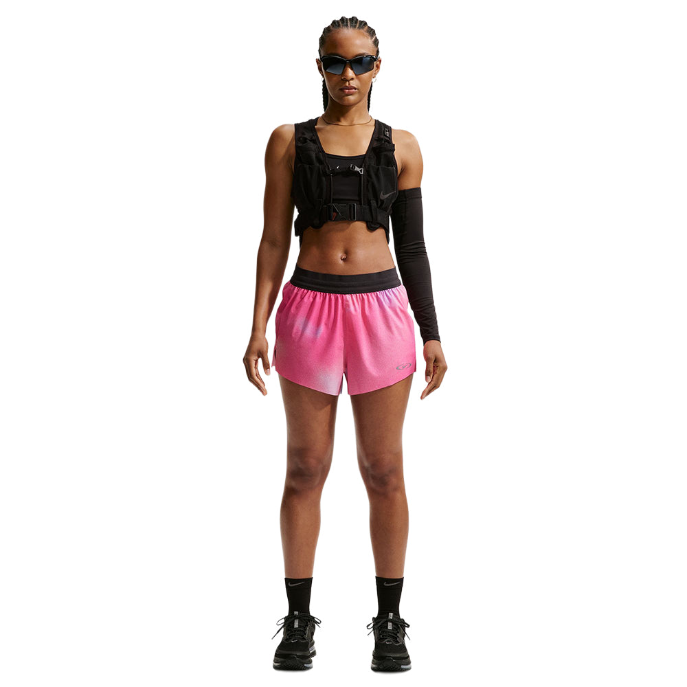 Nike W Swift Df Mr 2.5In Br S Shorts in Pink Color