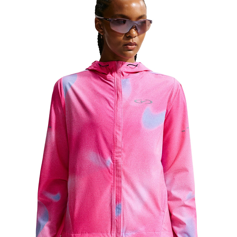 Nike Womens Swift Running Jacket | 645 HYPER – Paragon Sports