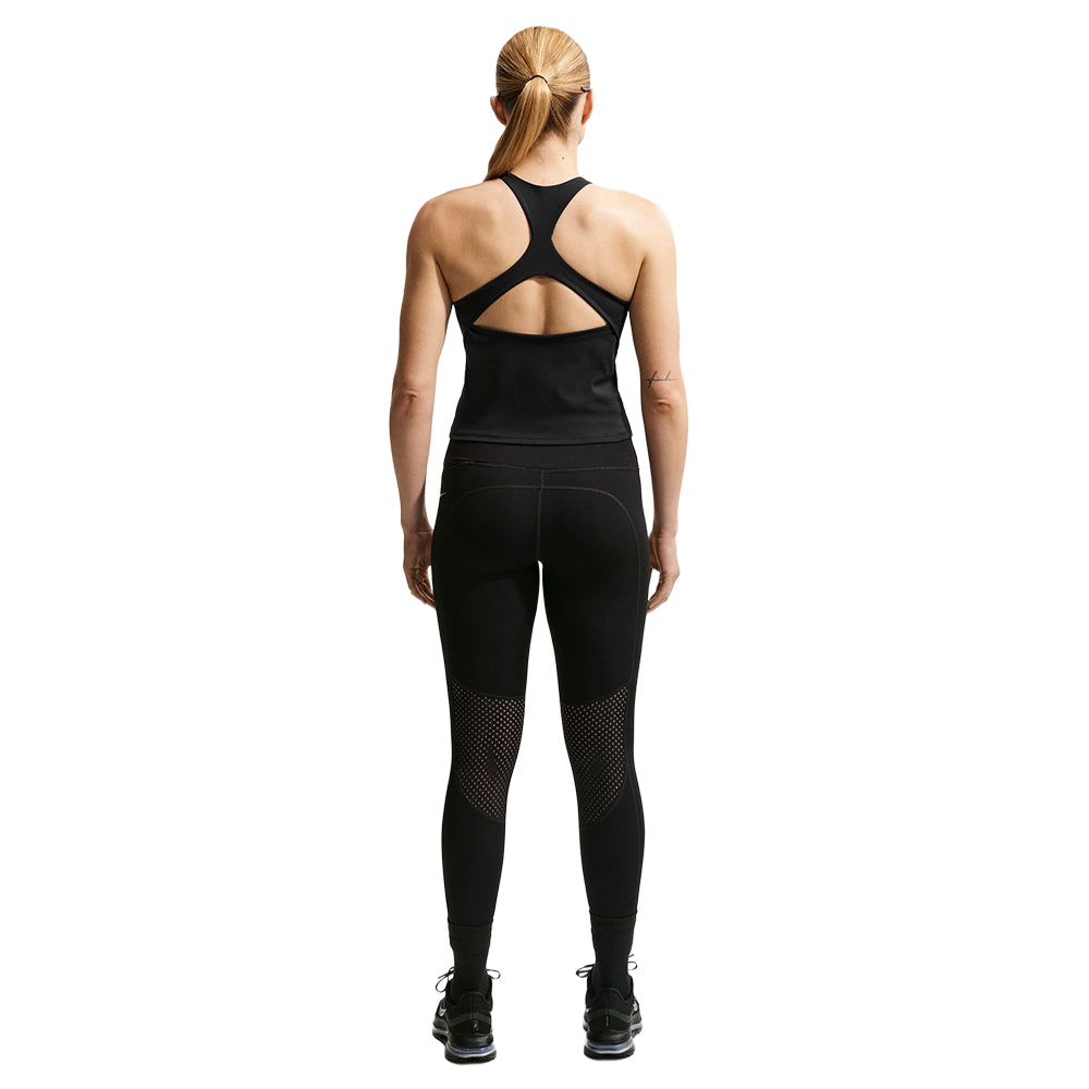 Nike W Nk Outdoor Bra Tank Rr Tops in Black Color