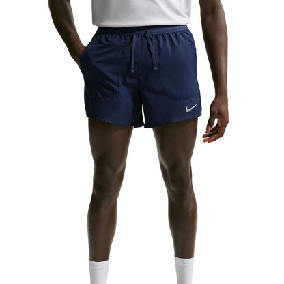 Nike M Df Stride 5In Bf Short in Blue Color