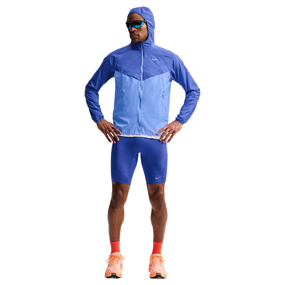Nike M Stride Rpl UV Run Jckt Running Jackets in Blue Color