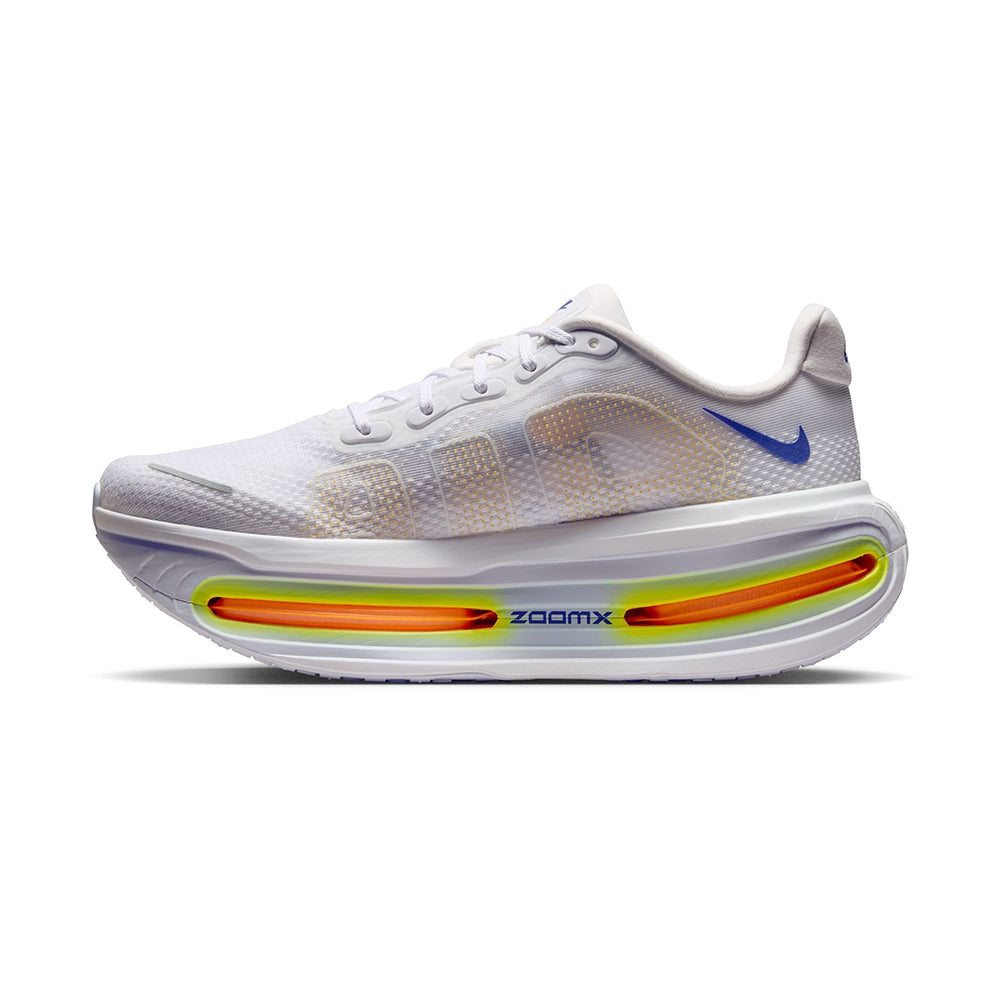 Nike M Vomero Premium Running Shoes in White Color
