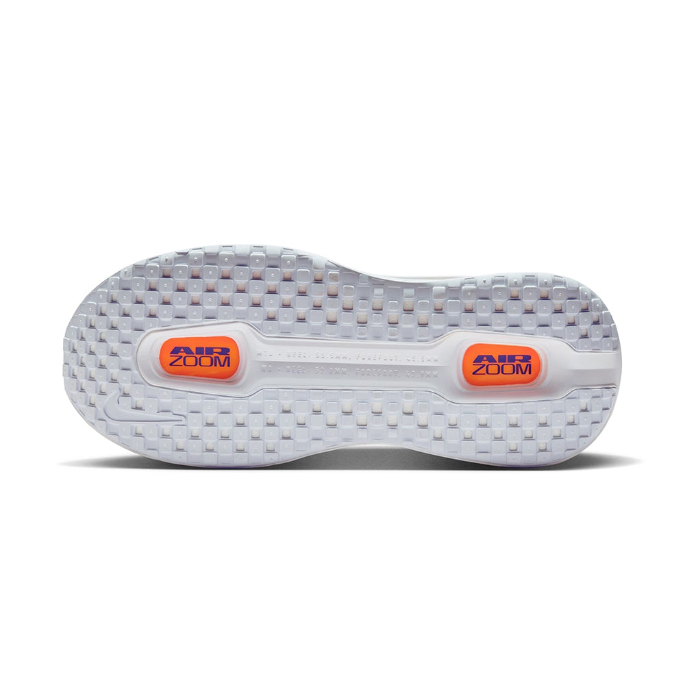 Nike M Vomero Premium Running Shoes in White Color