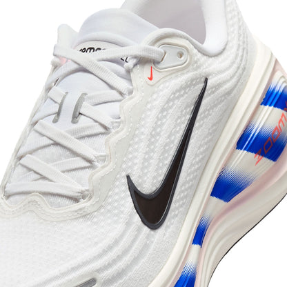 Nike M Vomero Plus Running Shoes in White Color
