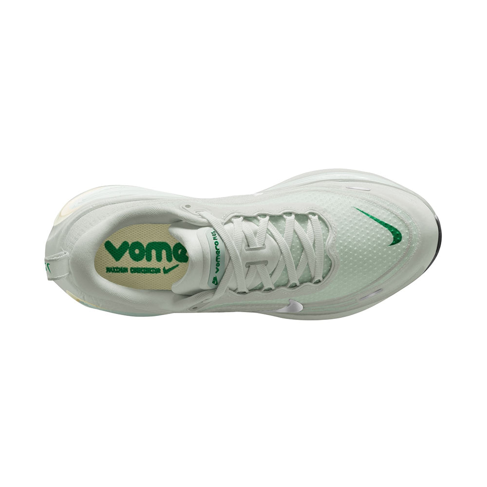 Nike W Vomero Plus Running Shoes in Grey Color