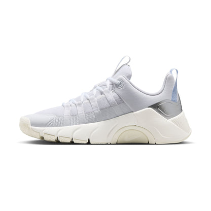Nike W Nike Free Metcon 7 Fitness Shoes in White Color