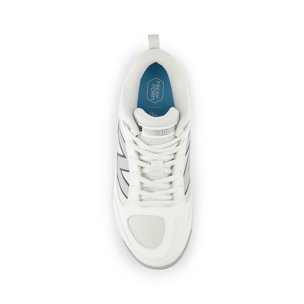 New Balance Fresh Foam 3000V7 Cleat Baseball Cleats in White Color