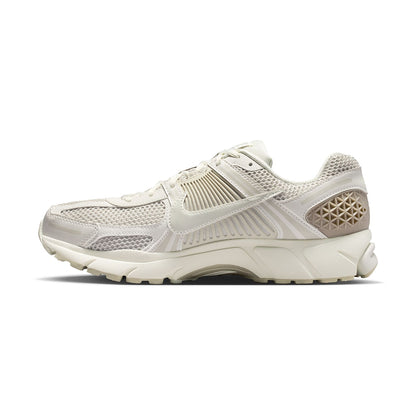 NIKE ZOOM VOMERO 5 | 006 PHANTO