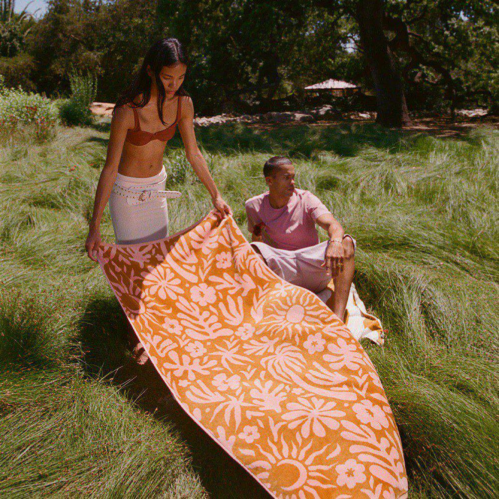 SUNNY WOVEN TOWEL | RETRO