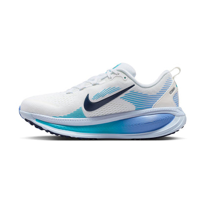 Nike W Vomero 18 Running Shoes in White Color