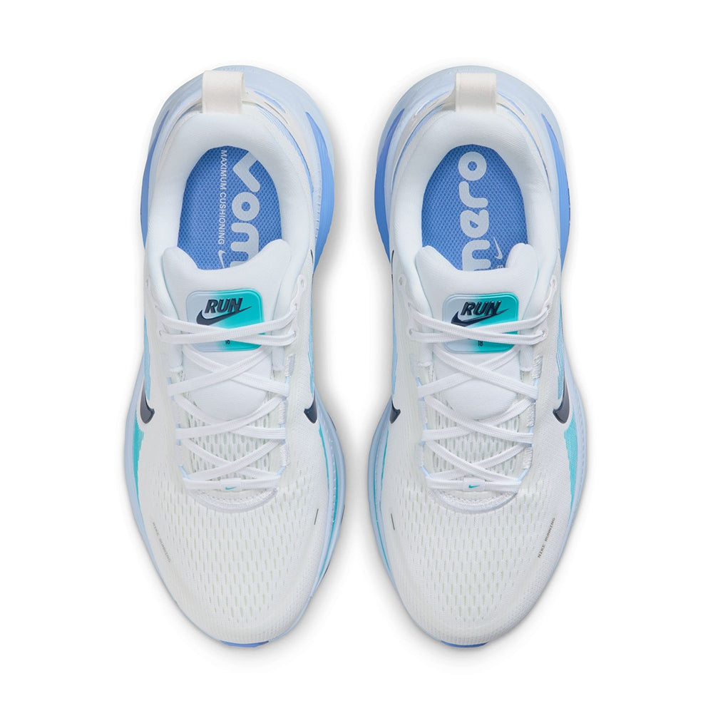 Nike W Vomero 18 Running Shoes in White Color