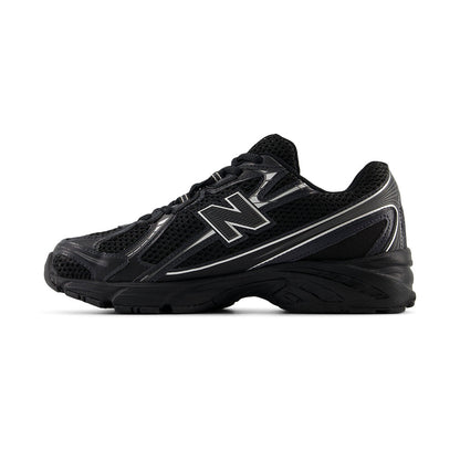 740 | BM2 BLACK
