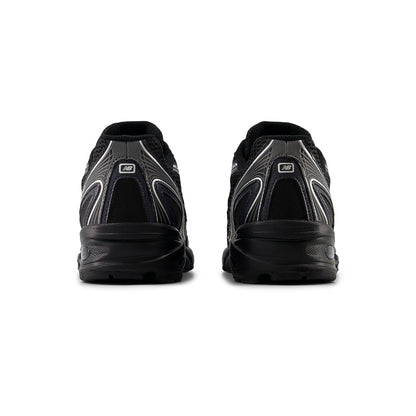740 | BM2 BLACK