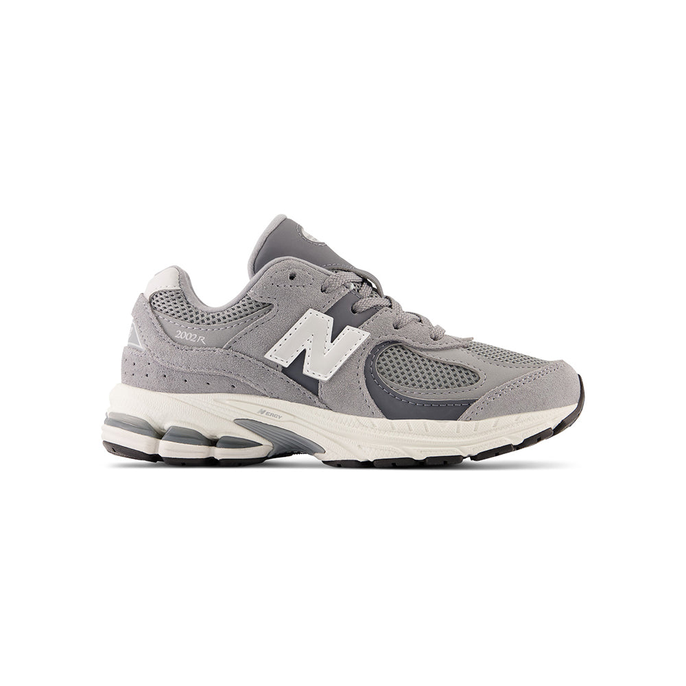 New Balance 2002 Lace Sneakers in Grey Color