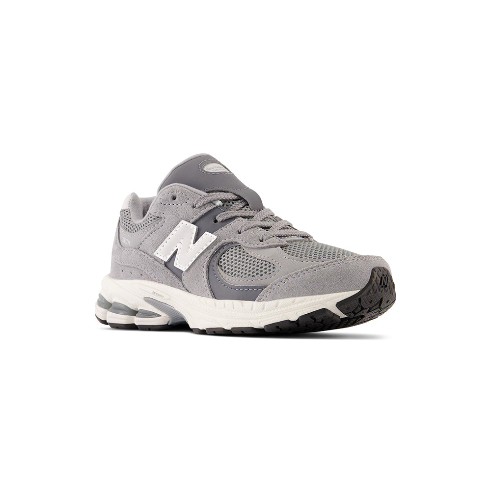 New Balance 2002 Lace Sneakers in Grey Color