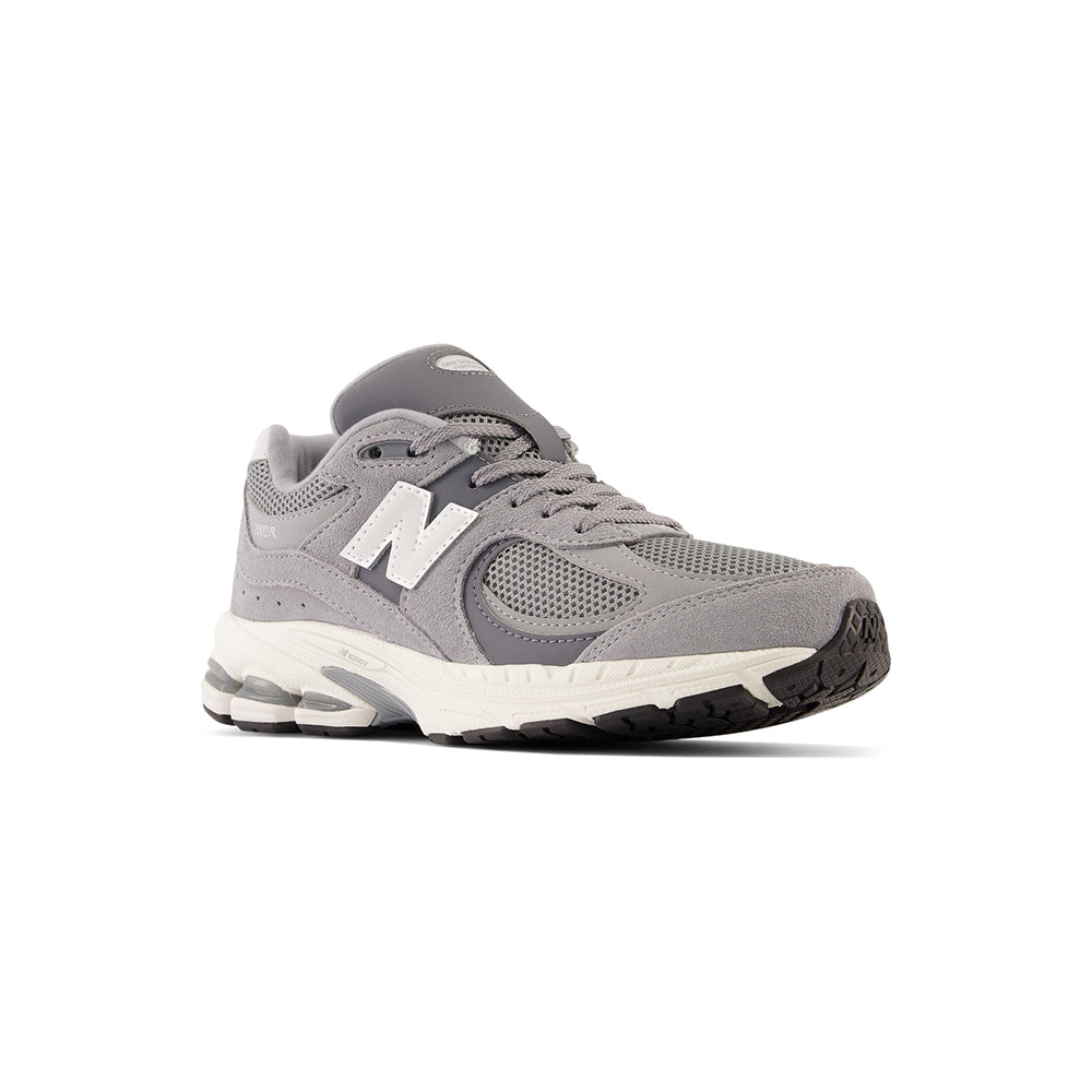 New Balance 2002 Lace Sneakers in Grey Color
