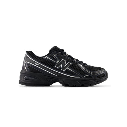 New Balance 740 Bungee Sneakers in Black Color