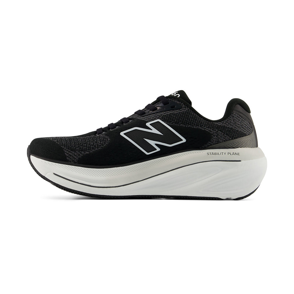 New Balance W 860V15 Running Shoes in Black Color
