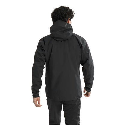 Arc'Teryx Beta Jacket M Shells in Black Color