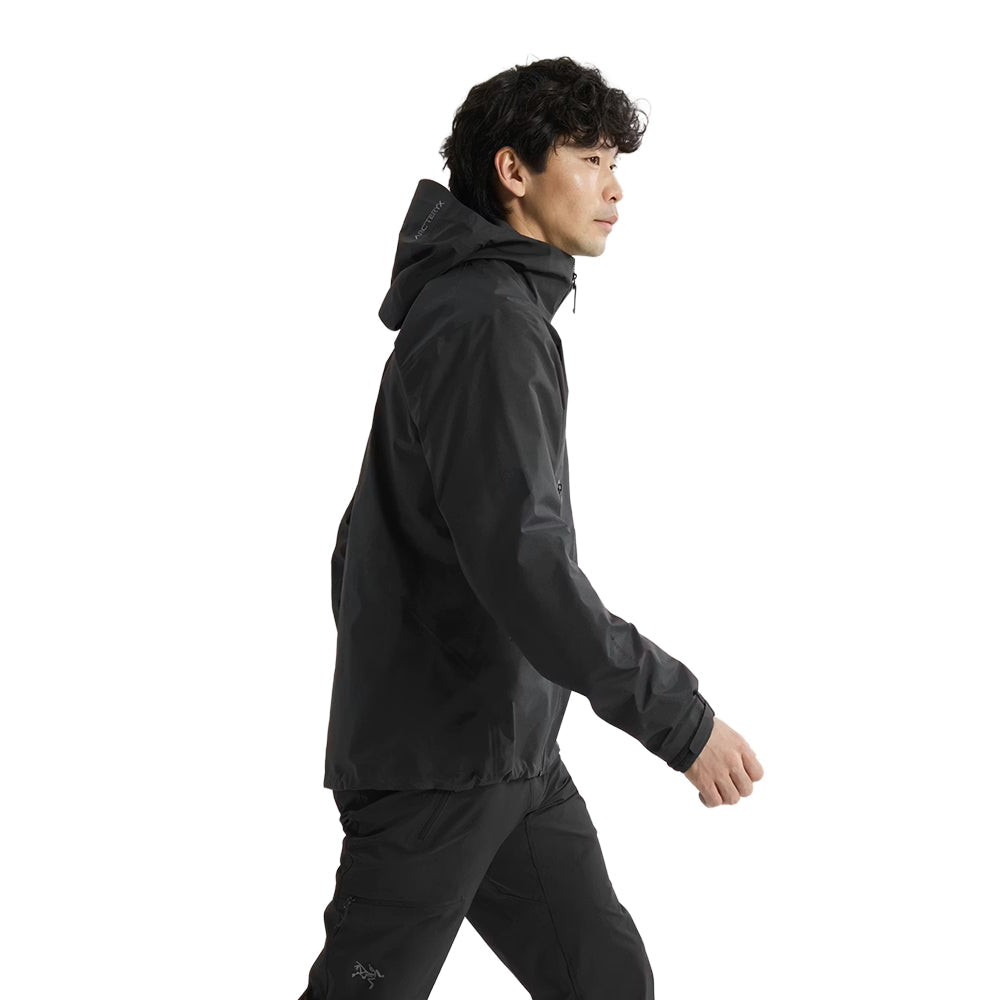 Arc'Teryx Beta Jacket M Shells in Black Color