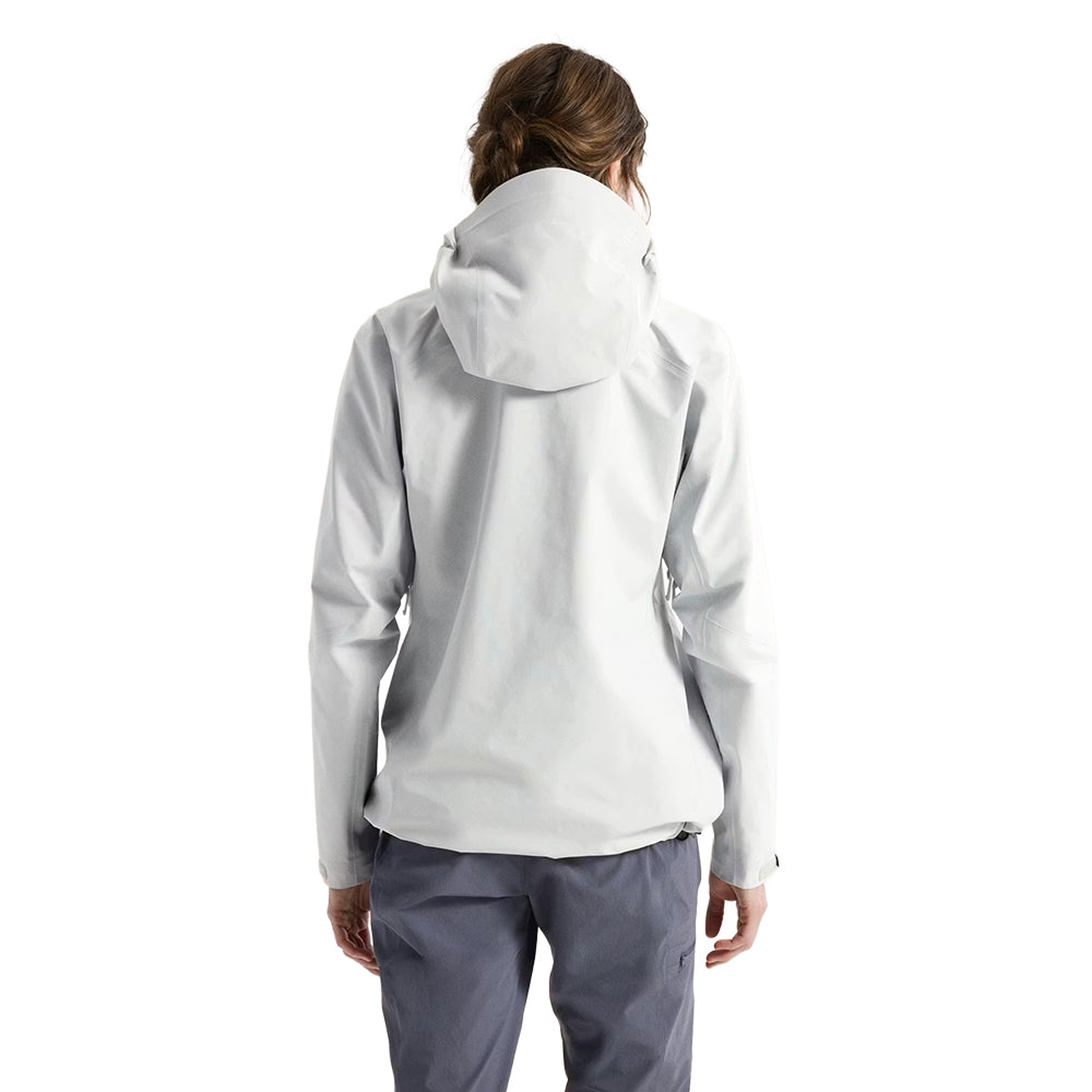 Arc'teryx Womens Beta SL Jacket | SOLITUDE – Paragon Sports