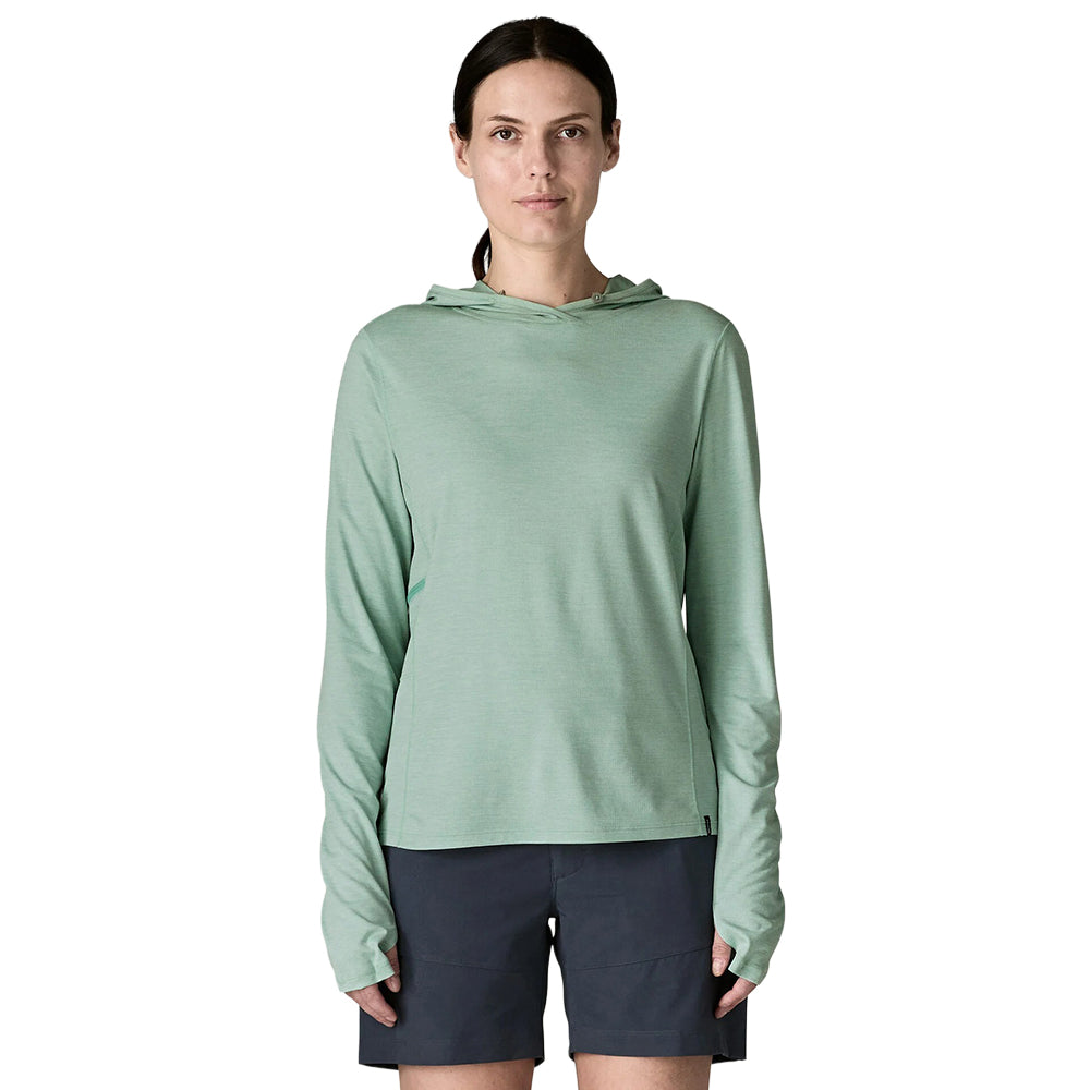 Patagonia W'S Cap Cool Sun Hoody Pullover in Blue Color
