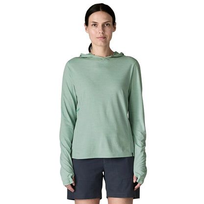 Patagonia W'S Cap Cool Sun Hoody Pullover in Blue Color