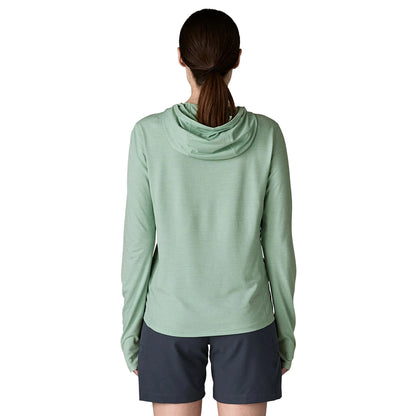 Patagonia W'S Cap Cool Sun Hoody Pullover in Blue Color