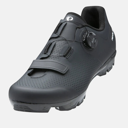 Pearl Izumi Expedition M Cycling Shoes in Black Color