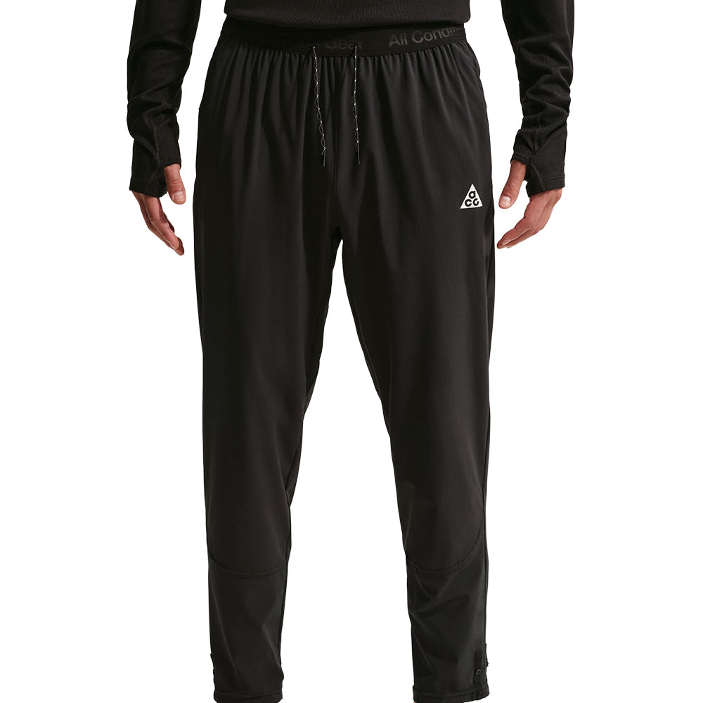 Nike M Acg Dawn Range Pant in Black Color