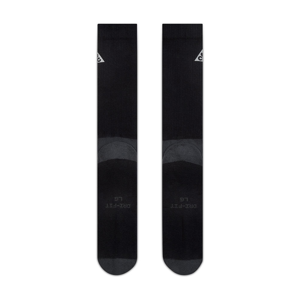 Nike Acg Everyday Elevated So Socks in Black Color