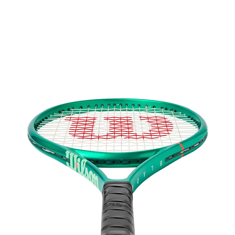 Wilson Blade 25 V10 Junior Tennis Racket | 25IN – Paragon Sports