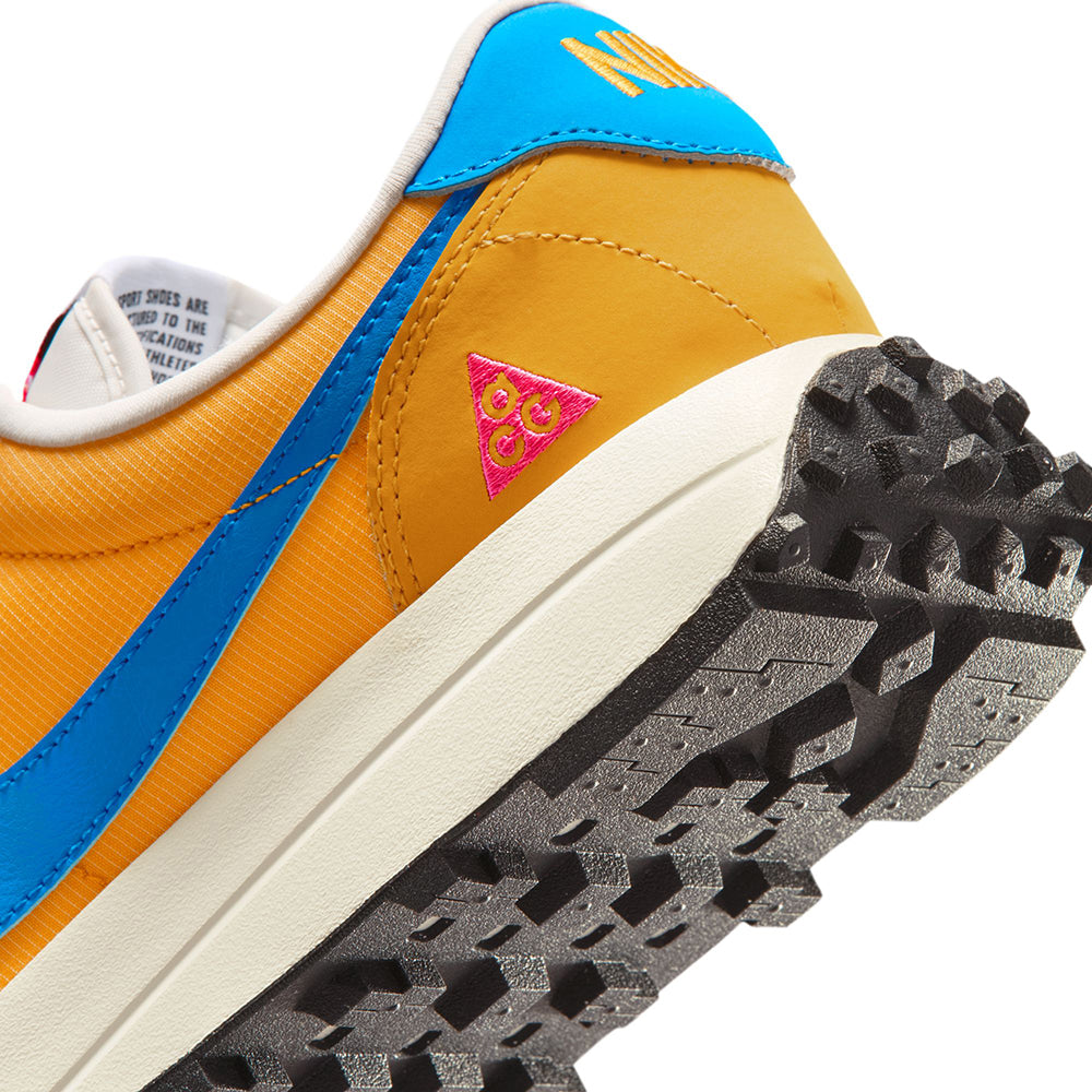Nike Acg Ldv Sneakers in Yellow Color