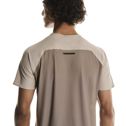 On M Performance-T Tops in Brown Color