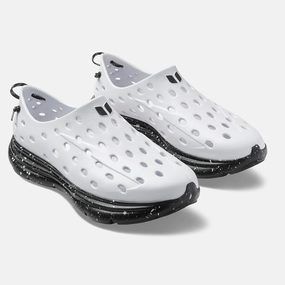 Kane Revive Running Shoes in White Color